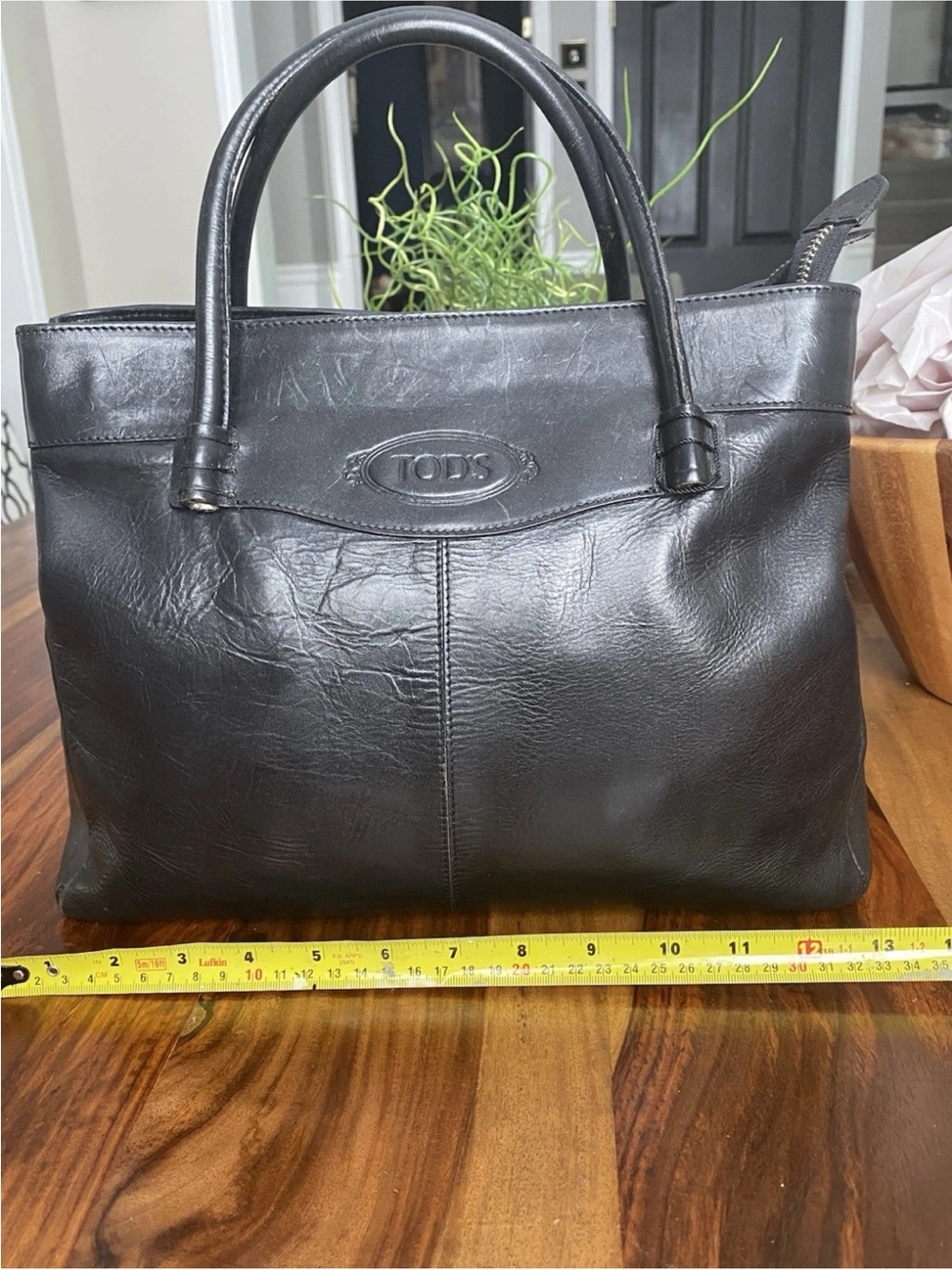 TOD'S Black Embossed Leather Tote